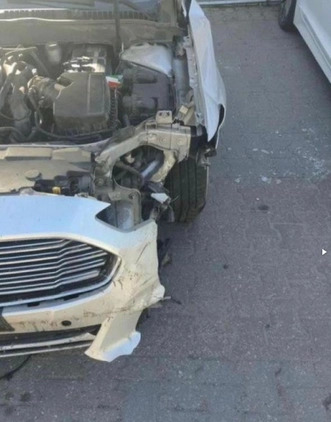 Ford Mondeo cena 16500 przebieg: 206000, rok produkcji 2015 z Warszawa małe 407